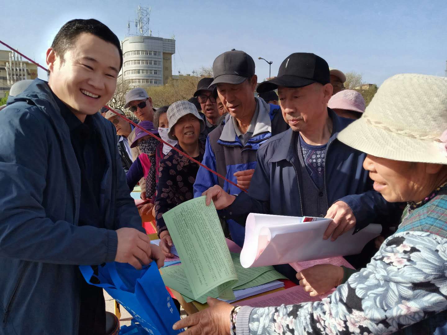 职业病宣传活动1.jpg