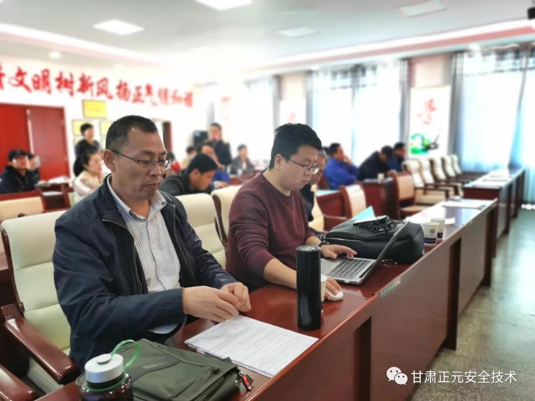 法律法规宣讲2.jpg